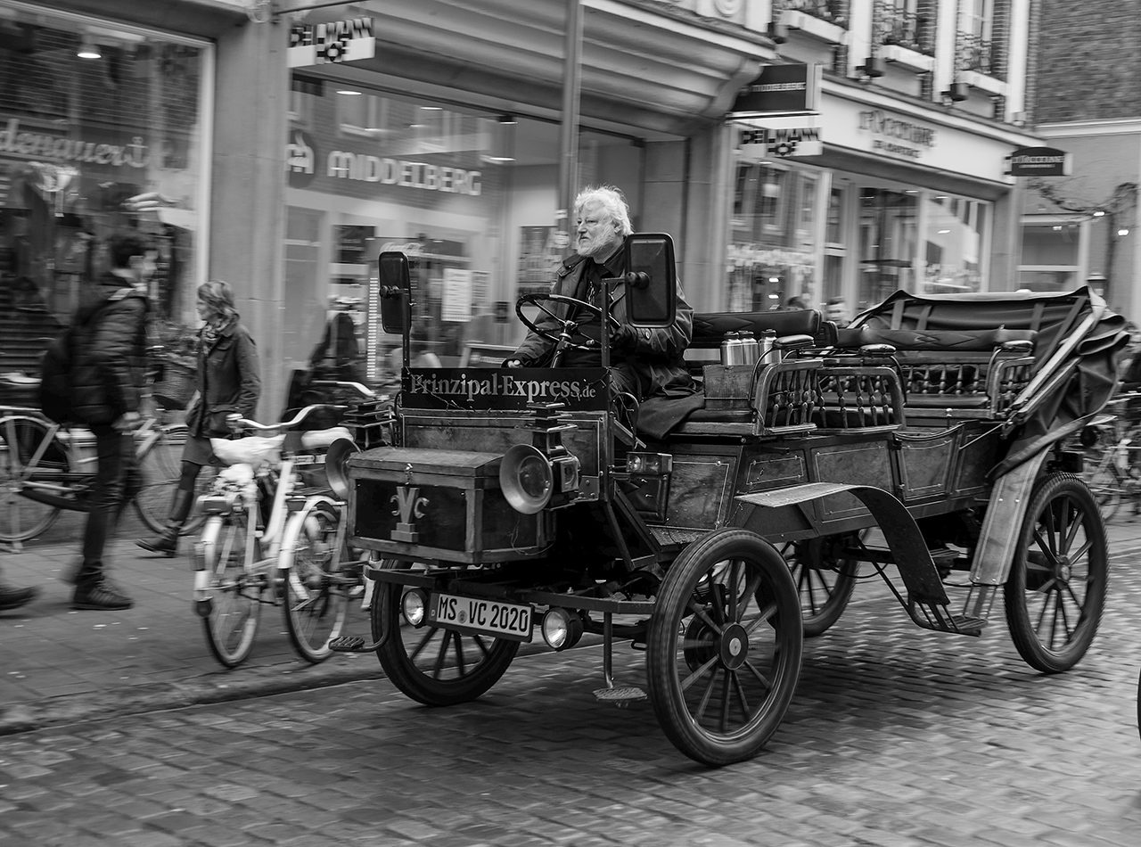 Sokak Fotoğrafçılığı için ideal kamera modeli var mı?