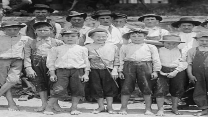 Kırık sandalye ve Heidi’nin neden ayakkabısı yok?