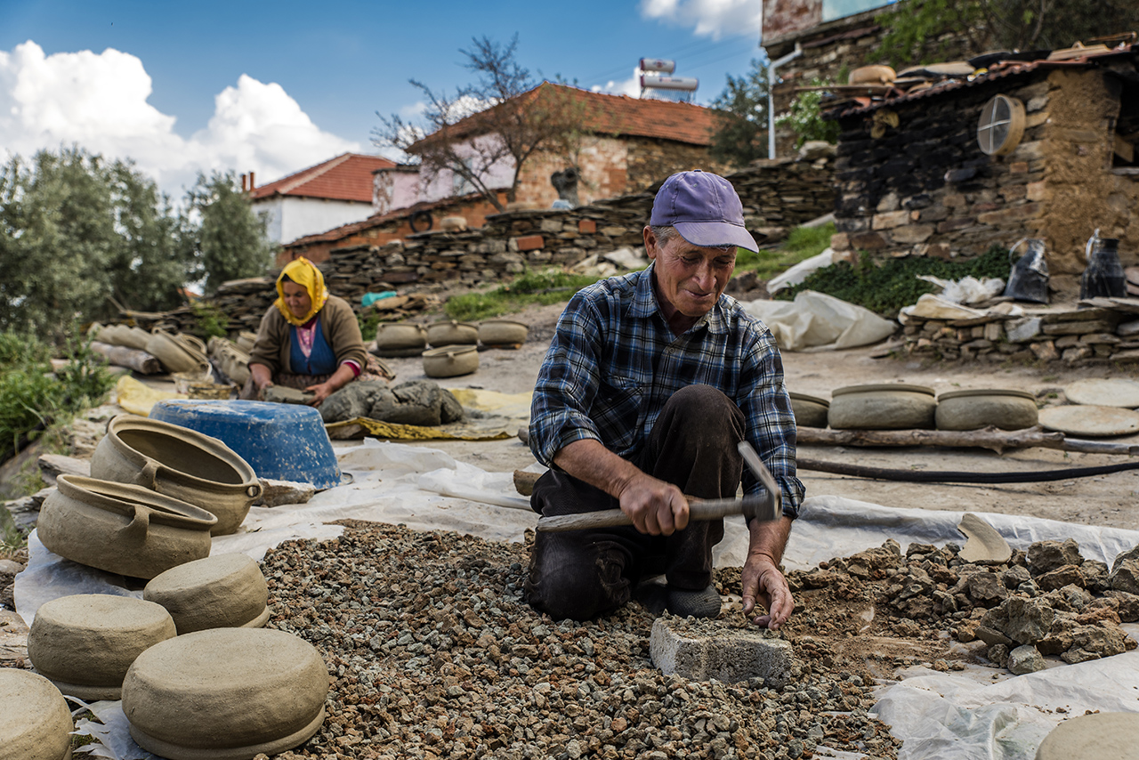 Fotoğrafın önemli ve ilgi çekici el sanat dalı: Çömlekçilik