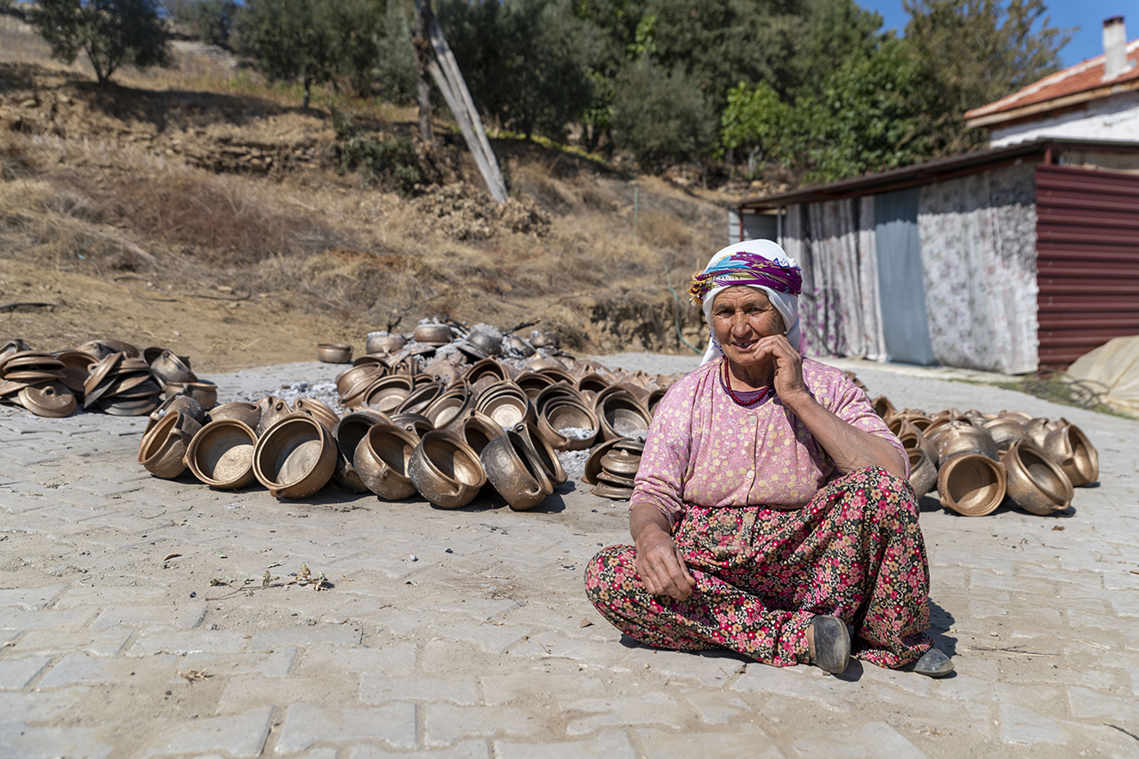 Fotoğrafın önemli ve ilgi çekici el sanat dalı: Çömlekçilik