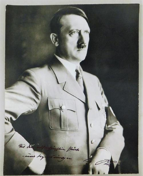 Heinrich Hoffman - Adolf Hitler