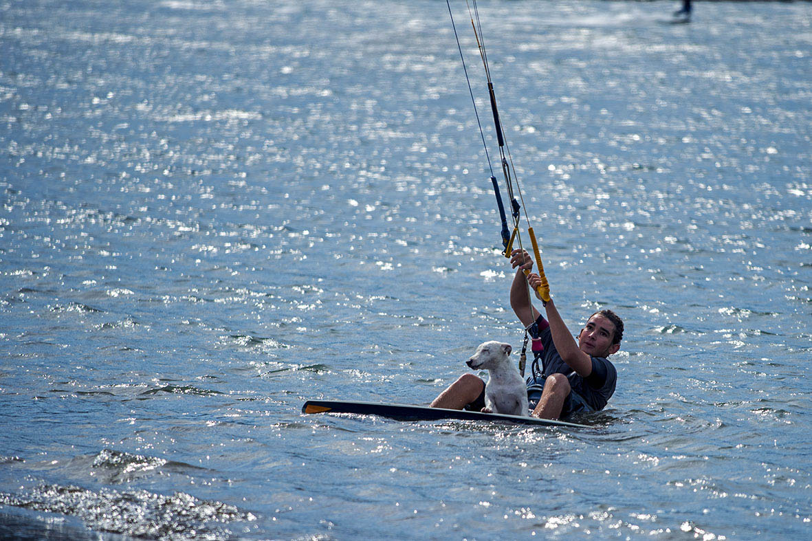 Uçurtma sörfü (Kitesurfing) Uçurtma sörfü (Kitesurfing)