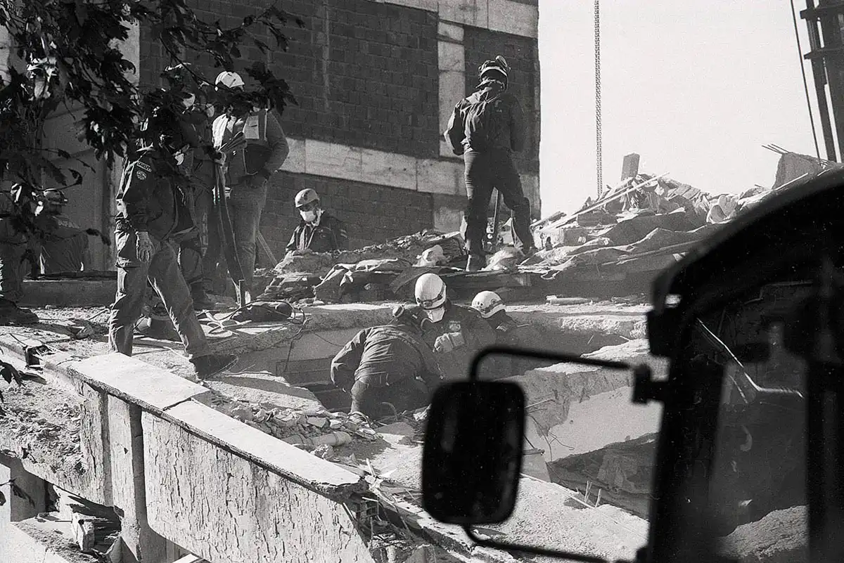 Deprem bölgesinde görev yapan fotoğrafçılara öneriler